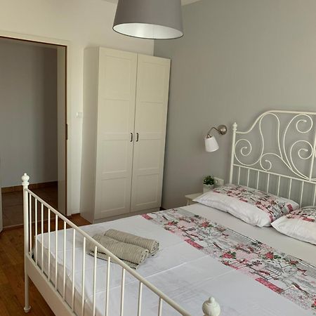 Apartmani Maksan Пакоштане Екстер'єр фото