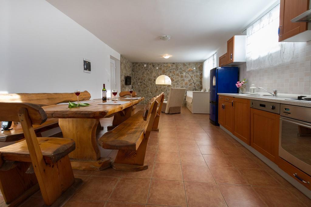 Apartmani Maksan Пакоштане Екстер'єр фото
