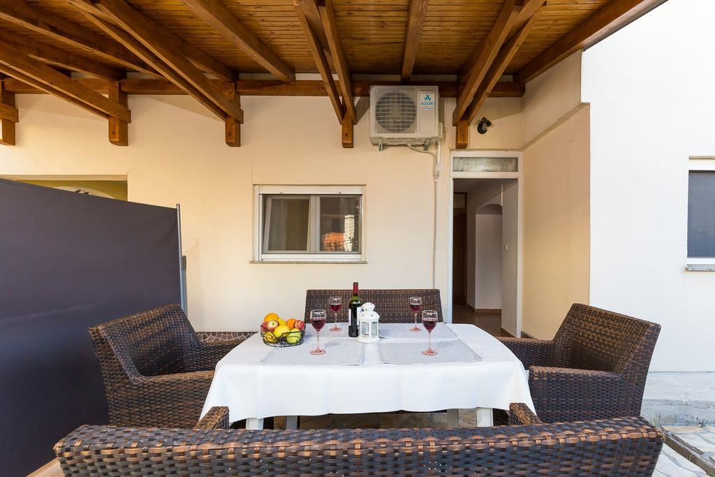 Apartmani Maksan Пакоштане Екстер'єр фото