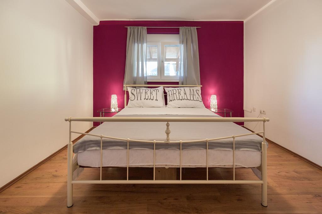 Apartmani Maksan Пакоштане Екстер'єр фото